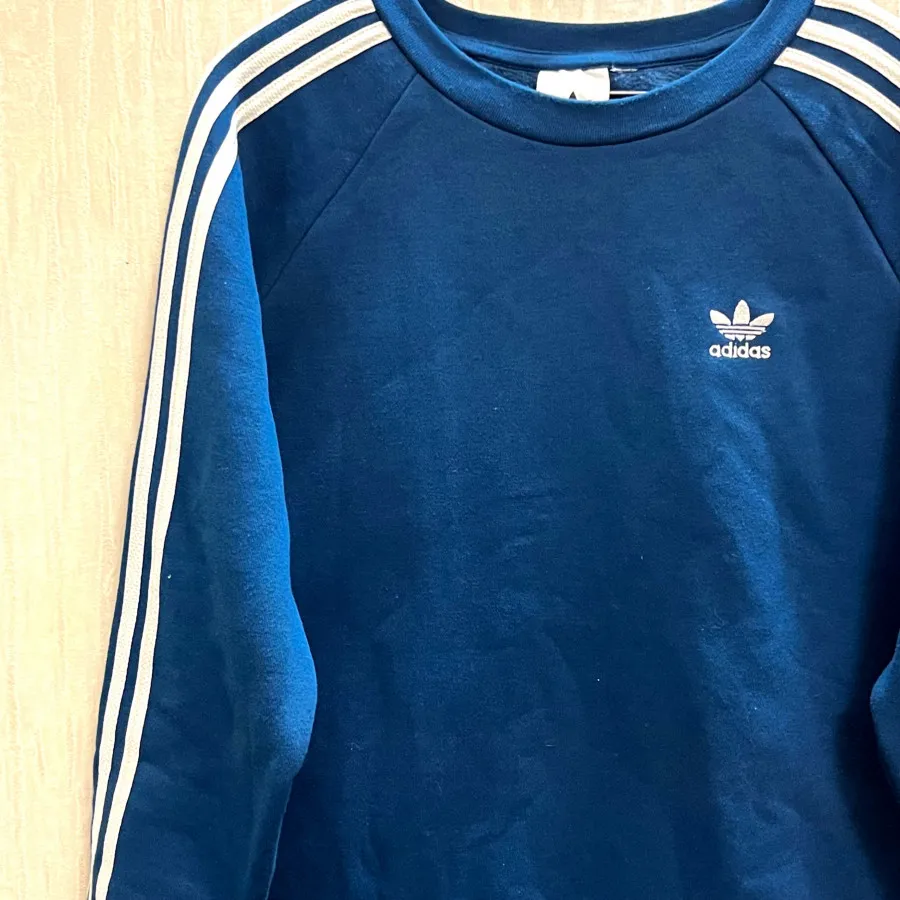 دورس adidas ابی کاربنی