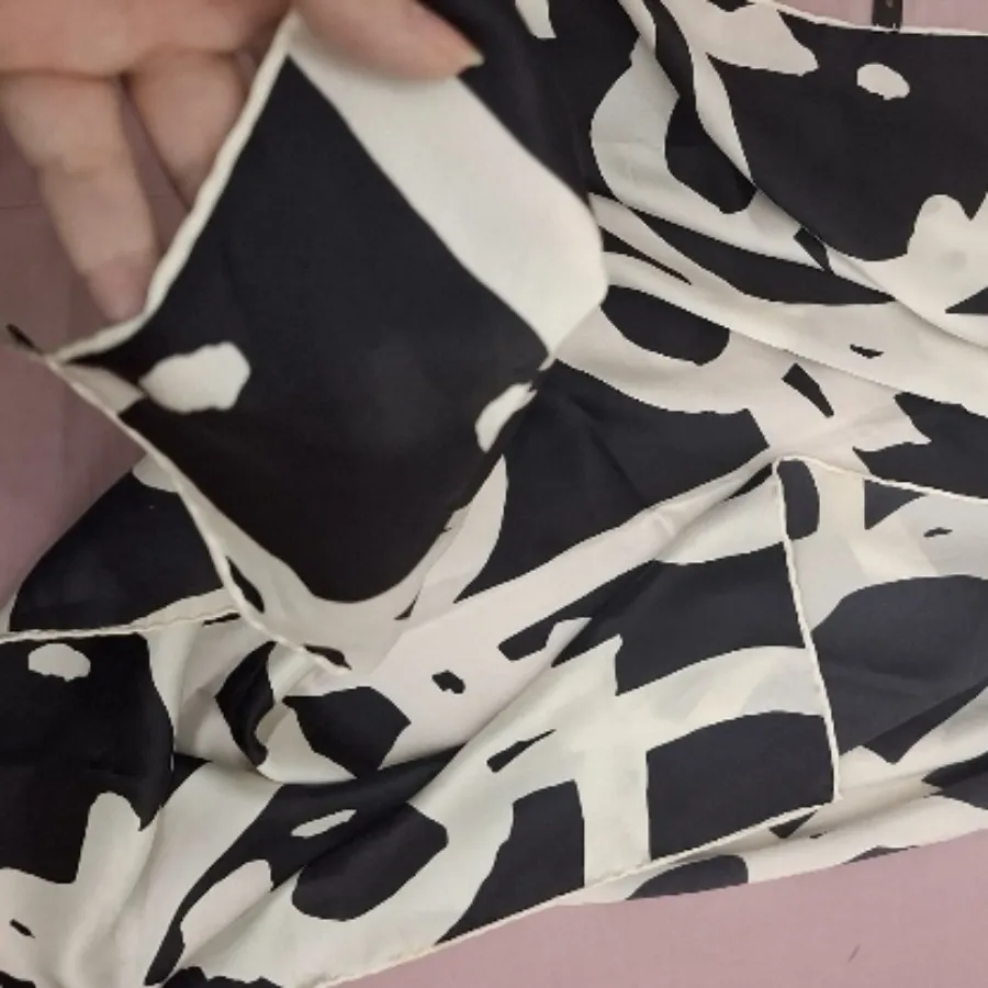 روسری زنانه