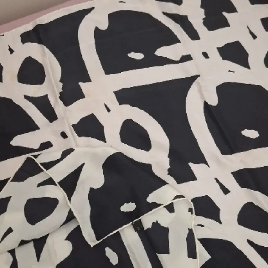 روسری زنانه