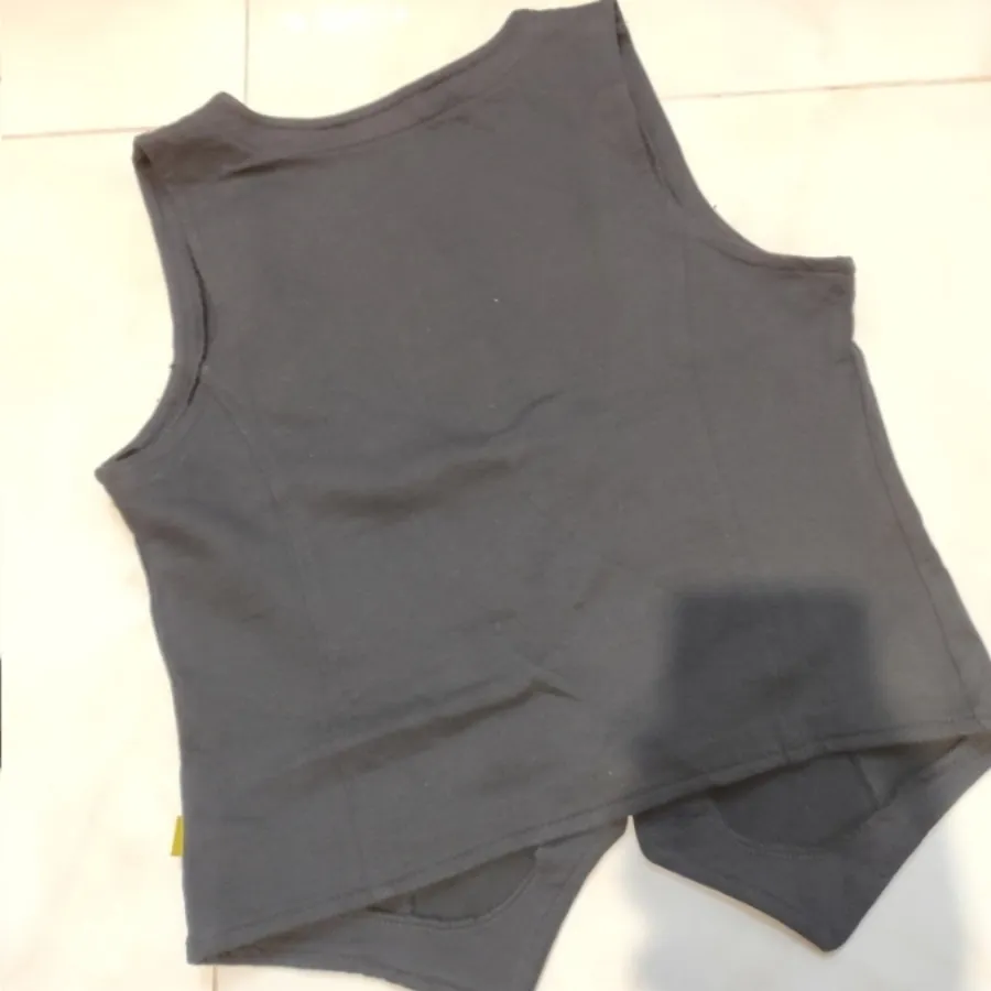 جلیقه مشکی تریکو