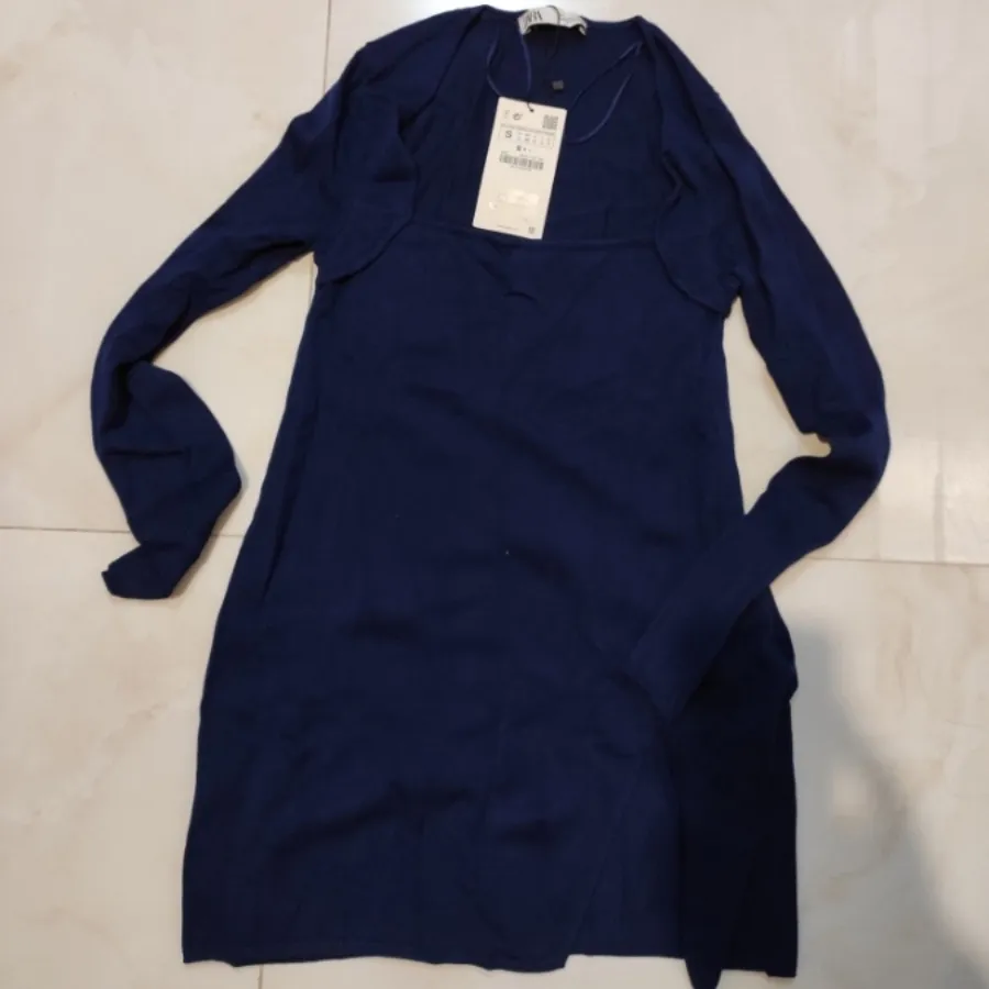 بافت چاکدار یقه باز زارا