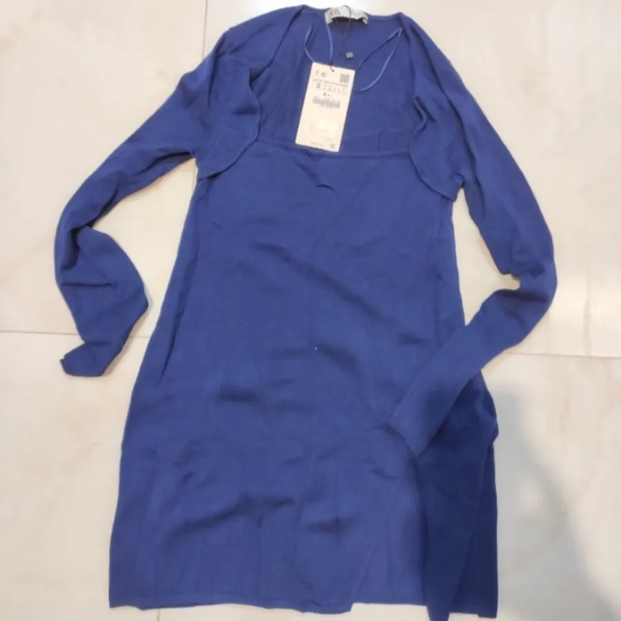 بافت چاکدار یقه باز زارا