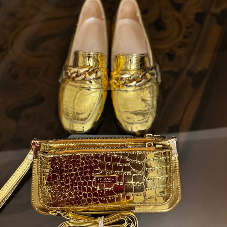 ست کیف و کفش طلایی