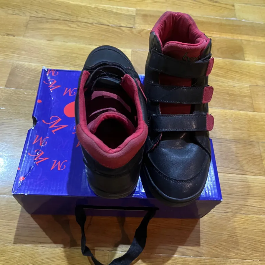 کفش اسپرت ساقدار خارجی