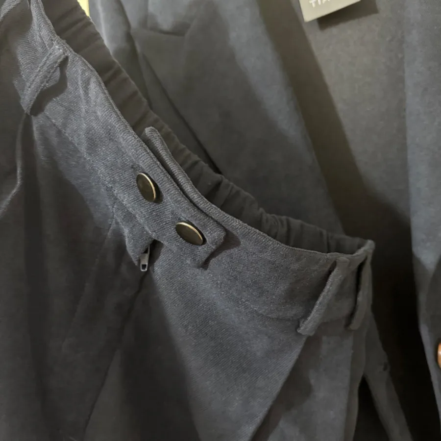 کت و شلوار کبریتی