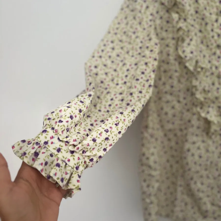 شومیزماه بانو