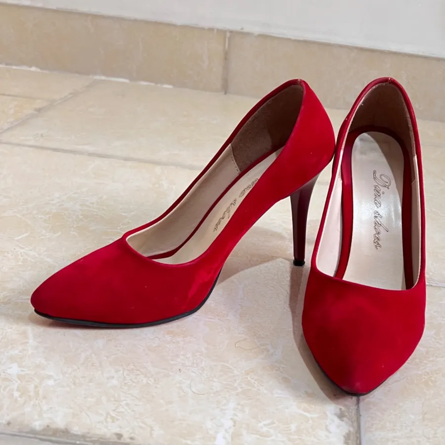 کفش مجلسی قرمز