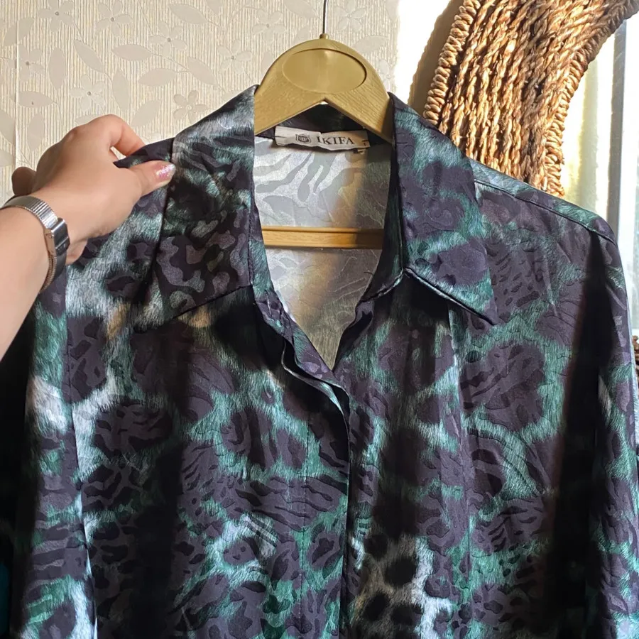 شومیز پلنگی