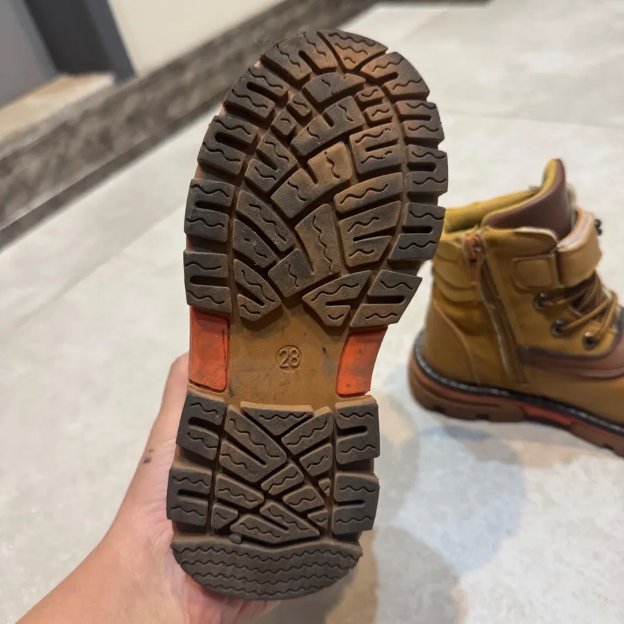 نیم بوت بچه گانه