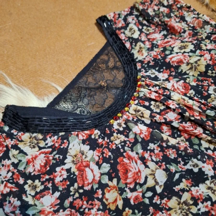 پیراهن ساحلی گلگلی