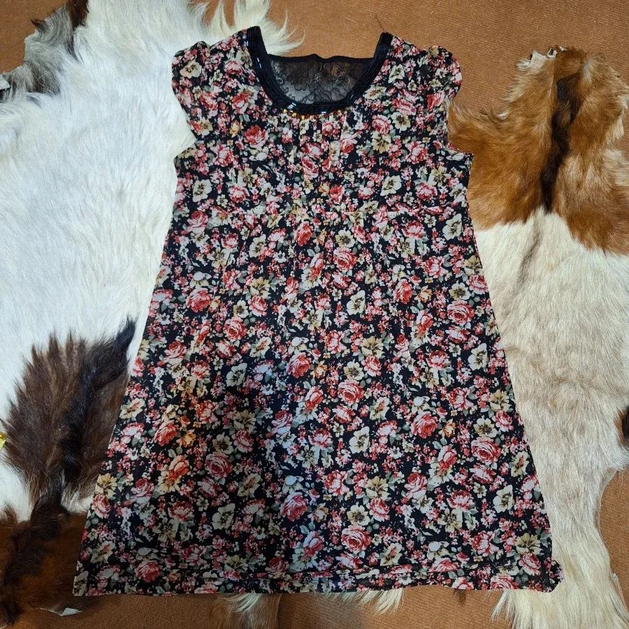 پیراهن ساحلی گلگلی