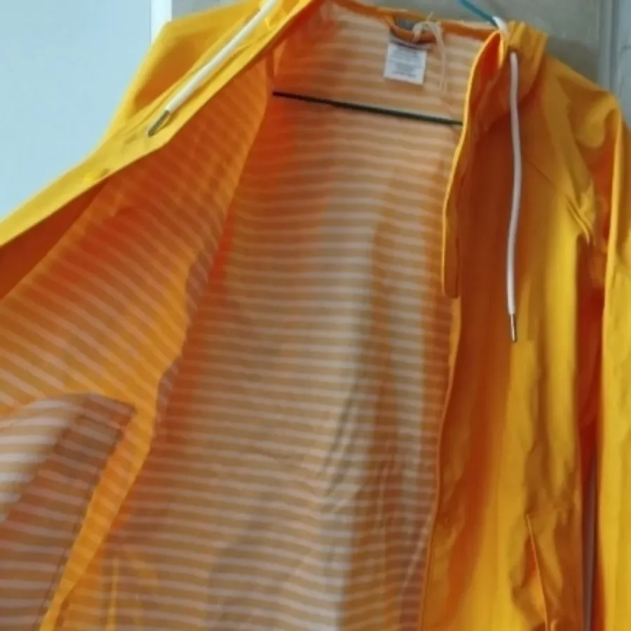 بارانی برند blue motion