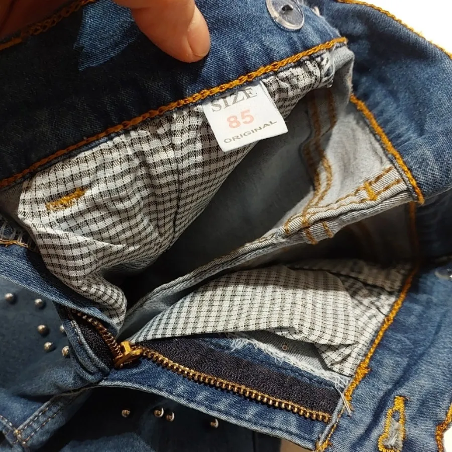 شلوار جین دخترونه