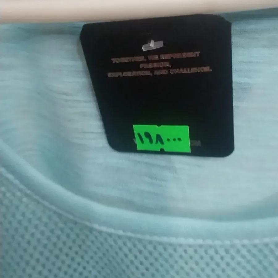 تاپ خارجی فیروزه ای