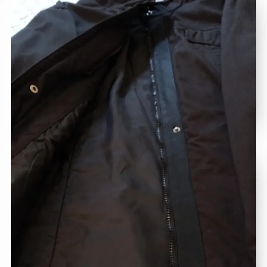 کاپشن بادگیر