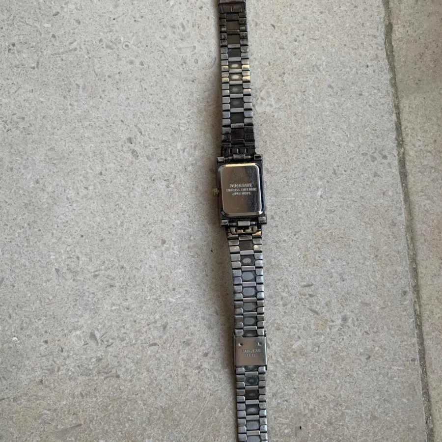 ساعت اصل panasavi