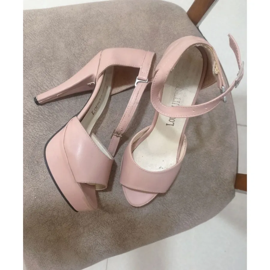 کفش مجلسی صورتی