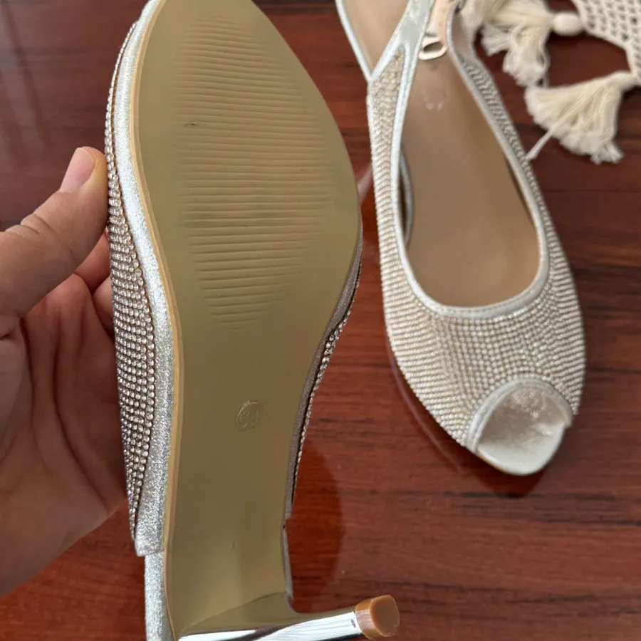 کفش مجلسی نگین دار