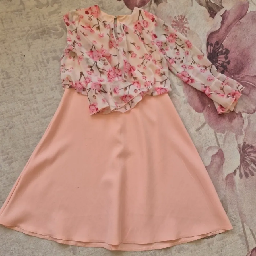 لباس دخترانه