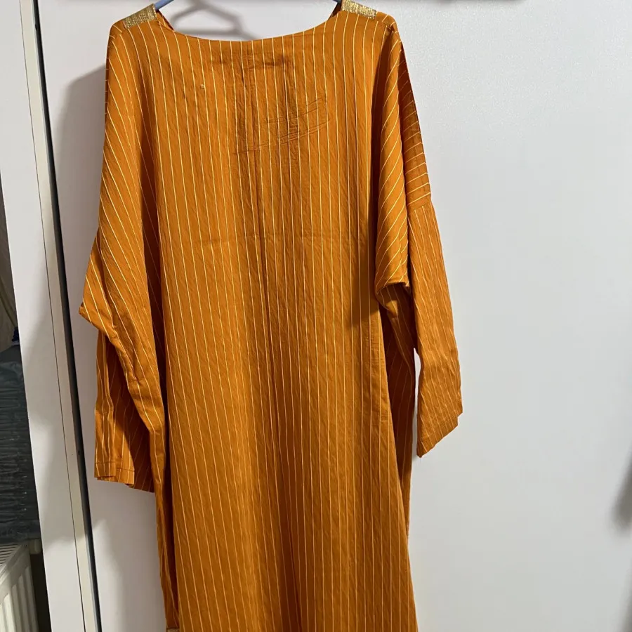 پیراهن بلند