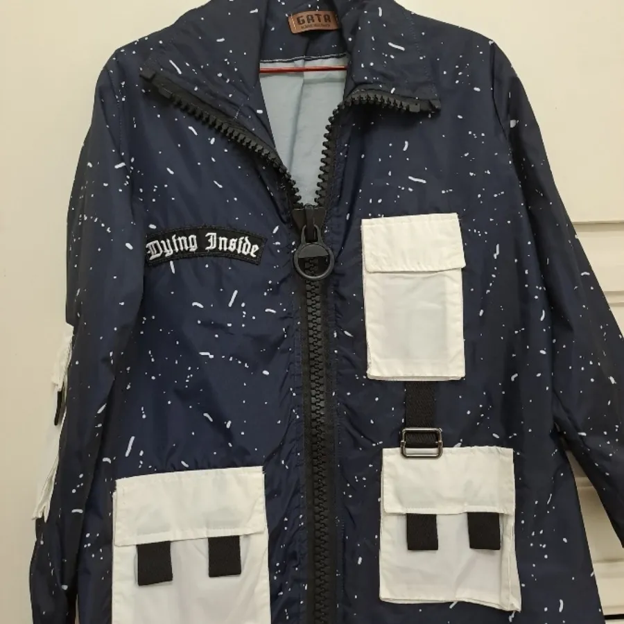 کاپشن سرمه ای