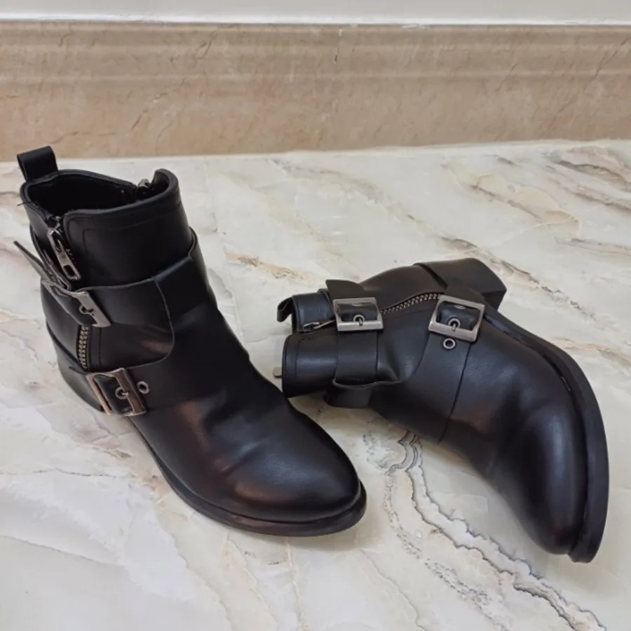 نیم بوت سایز 36 37 کفش