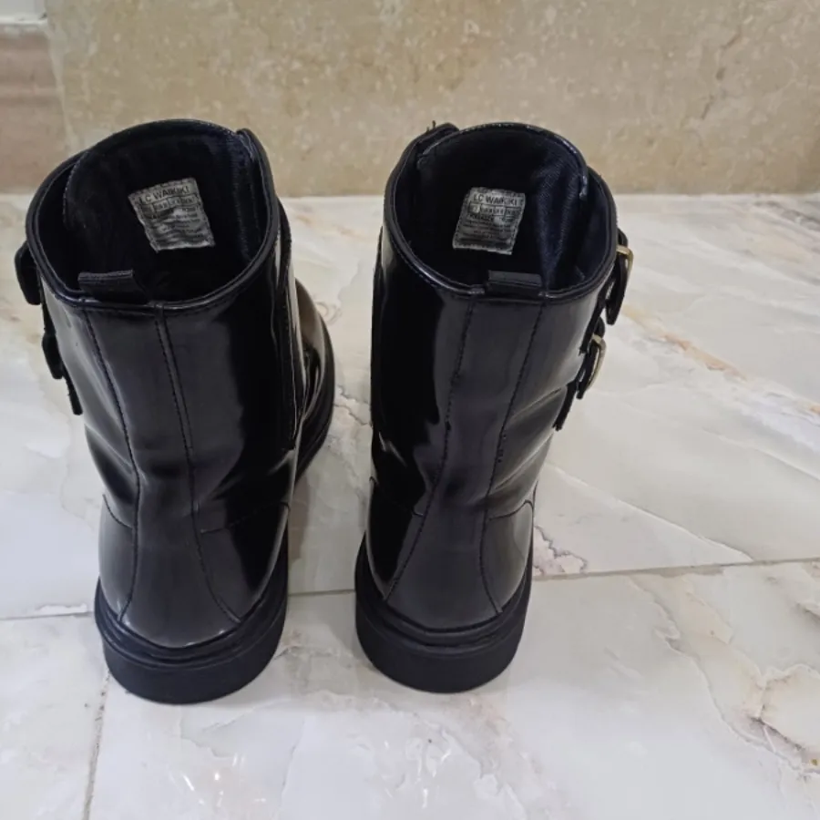 نیم بوت السی وایکیکی 3940