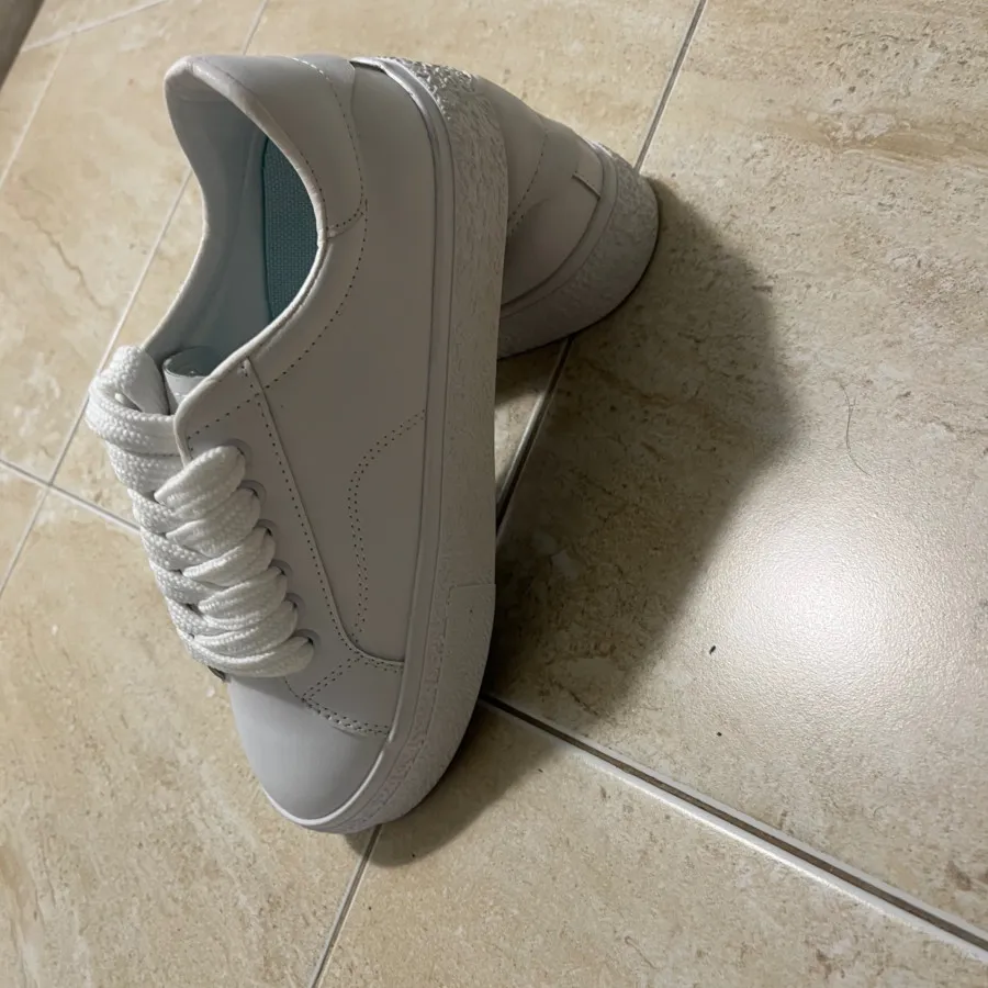 کتونی ونس سفید