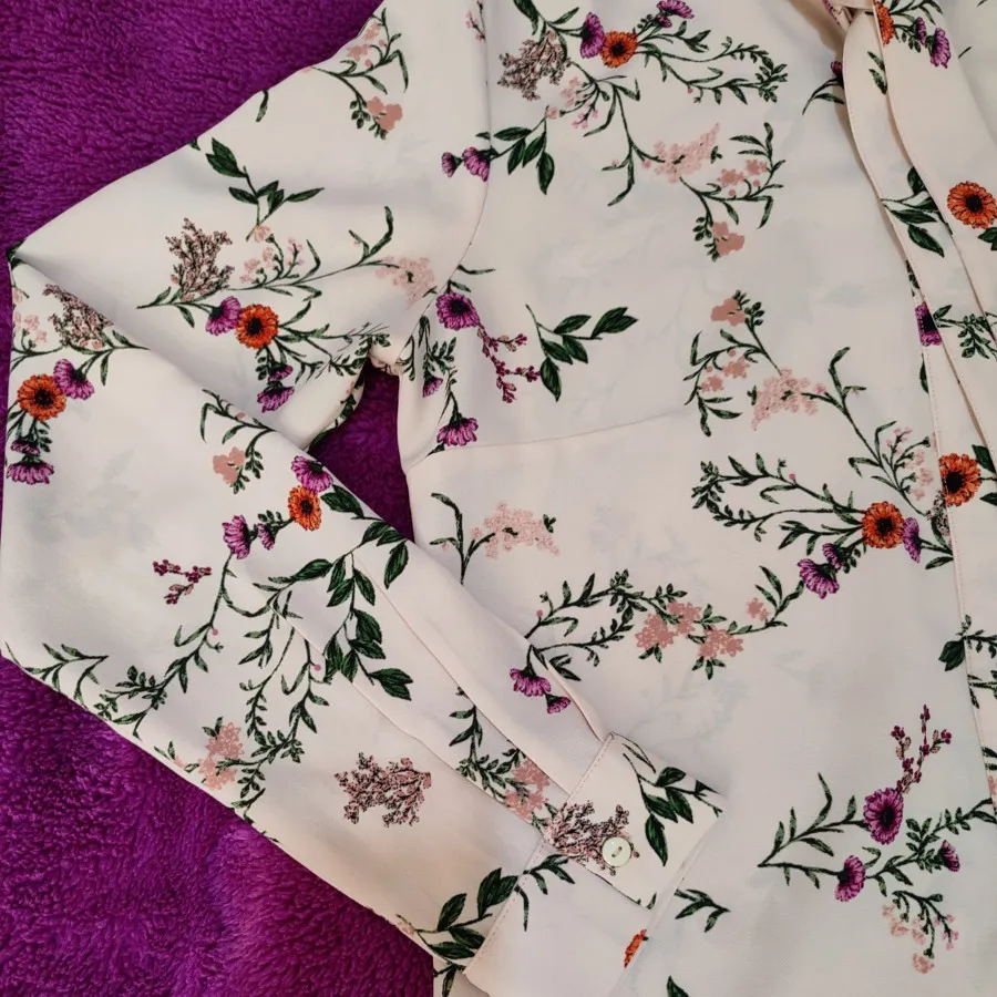 شومیز کراواتی گل گلی ترک