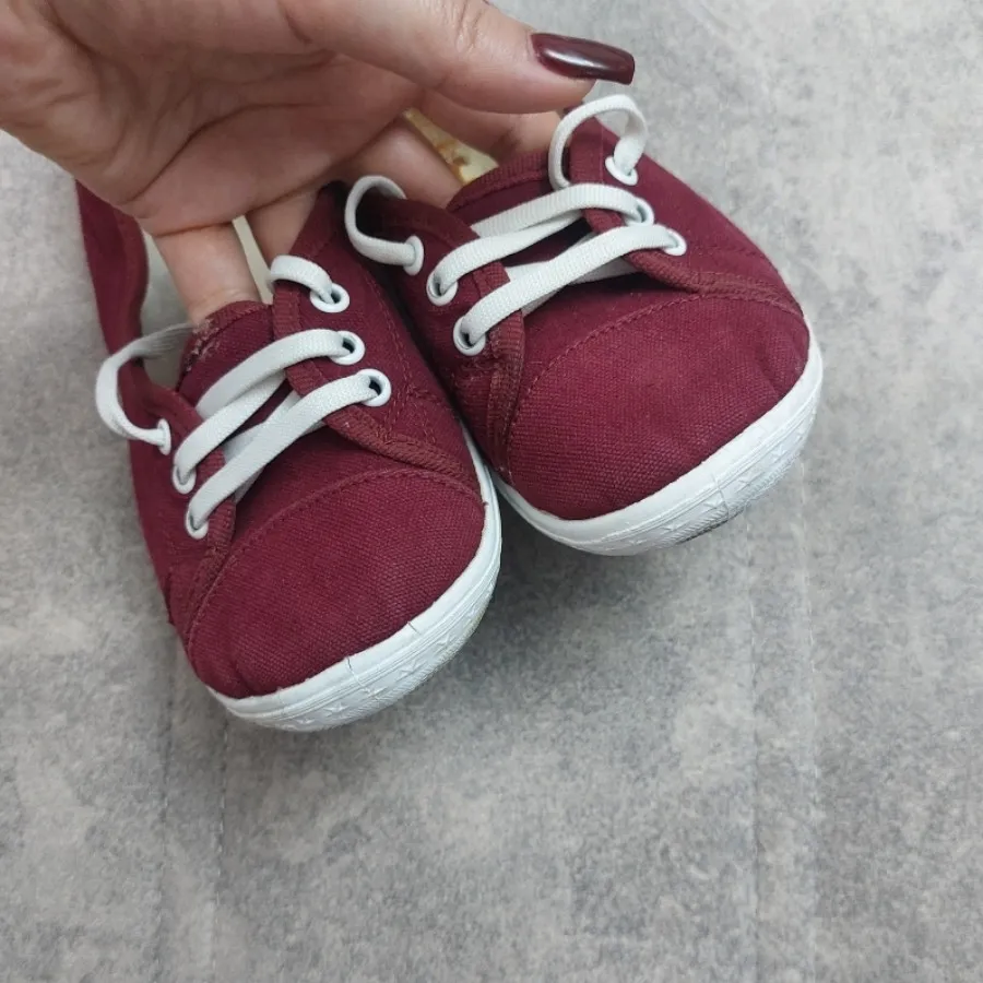 کفش مارک defacto