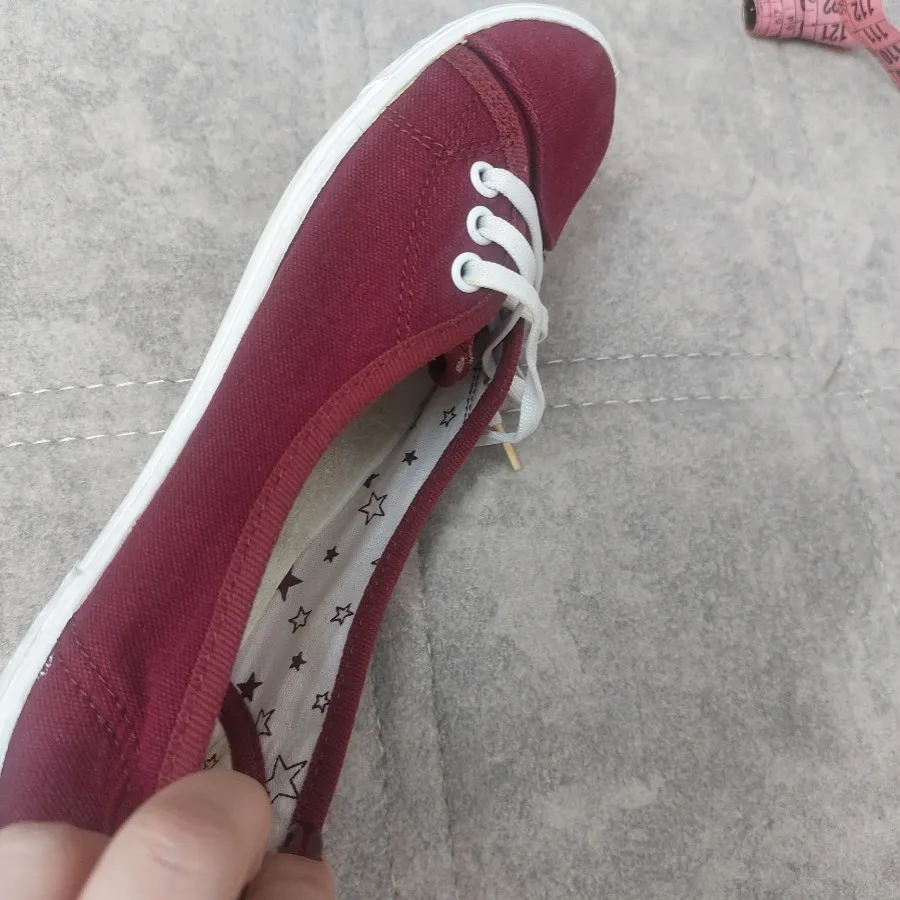 کفش مارک defacto