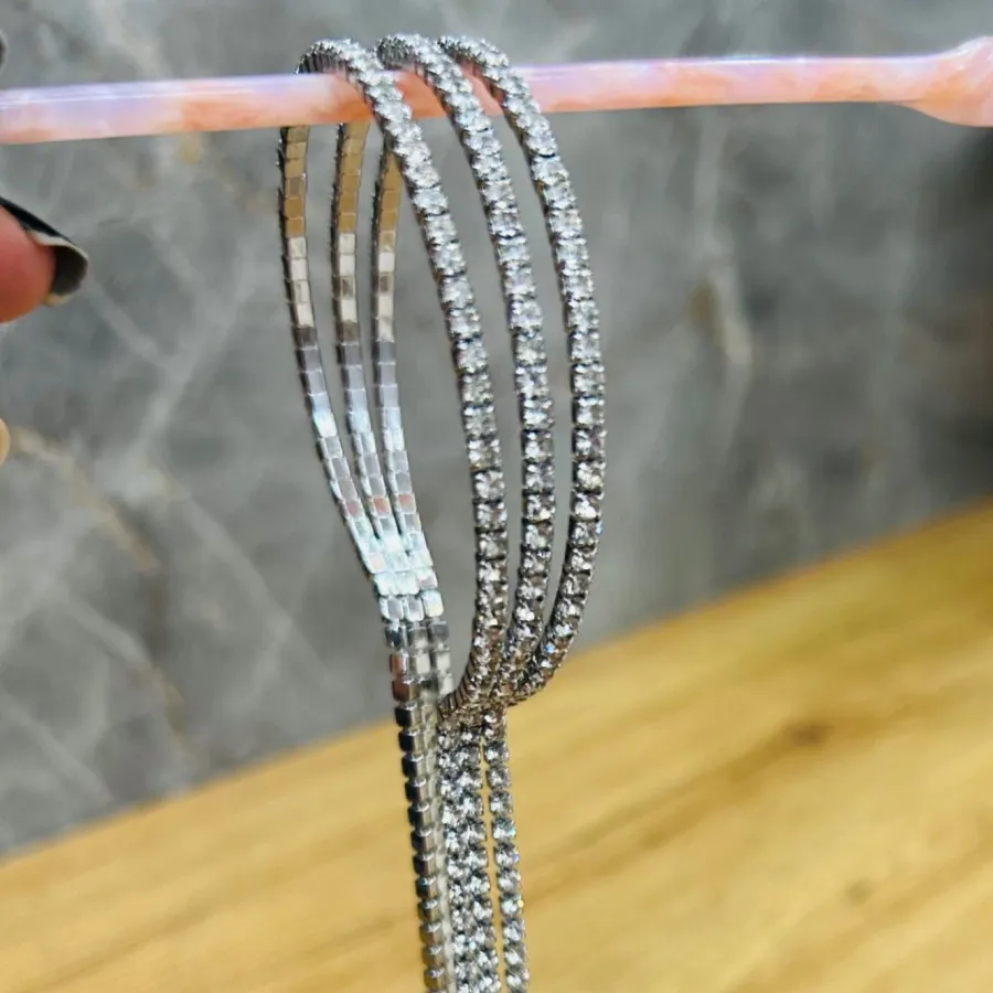 دستبند نگینی آویزی