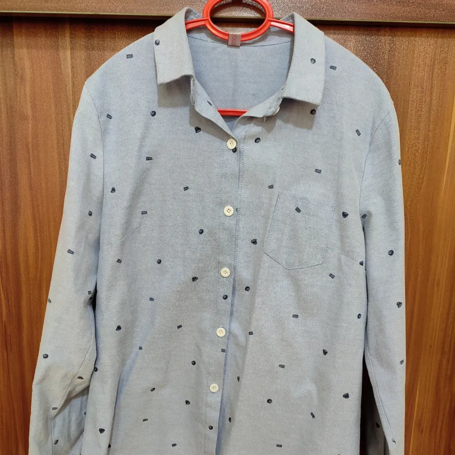 شومیز آبی طرح دار