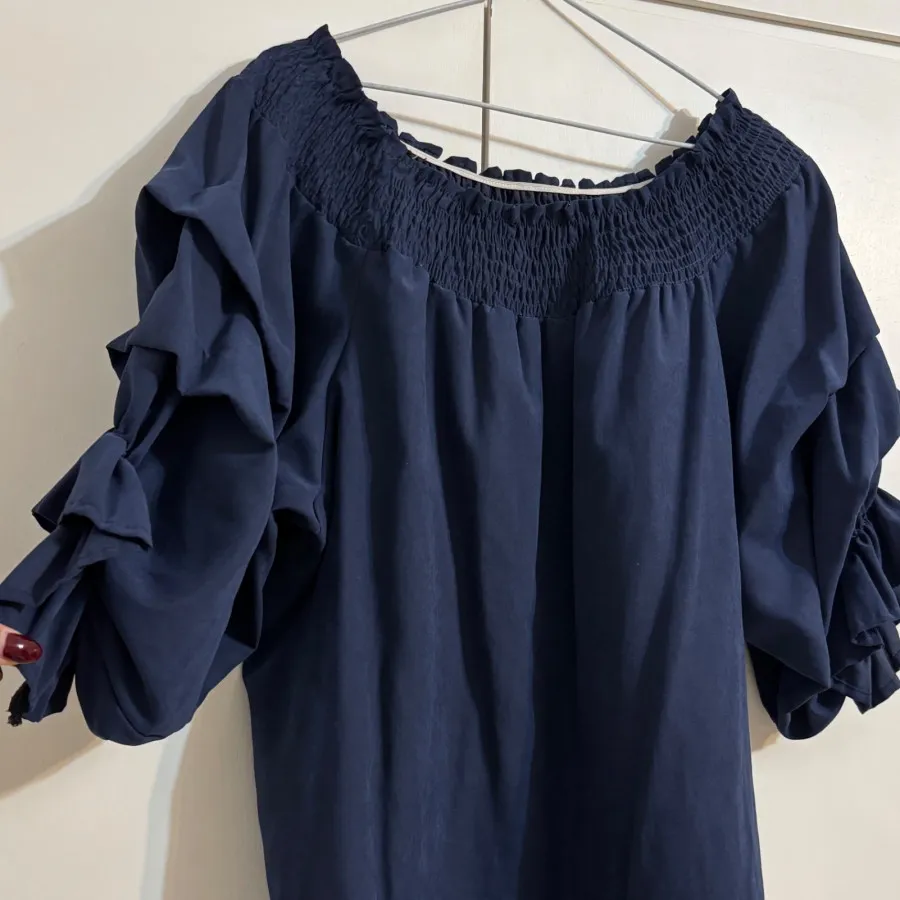 بلوز یقه قایقی