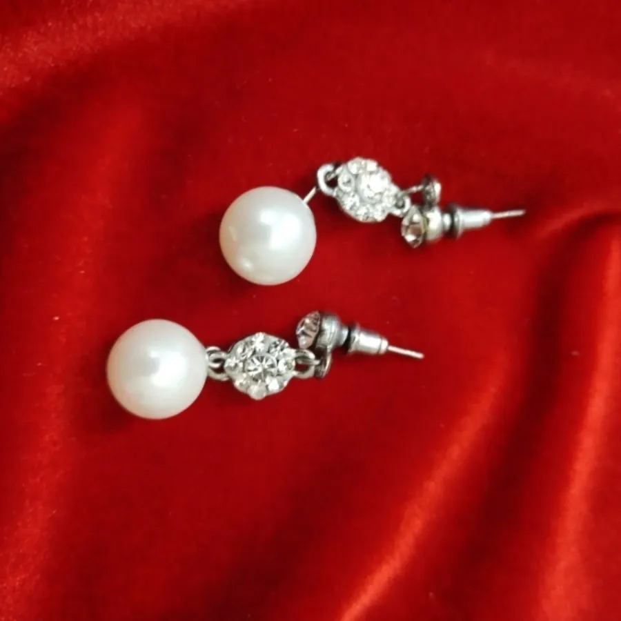 گوشواره مرواریدی