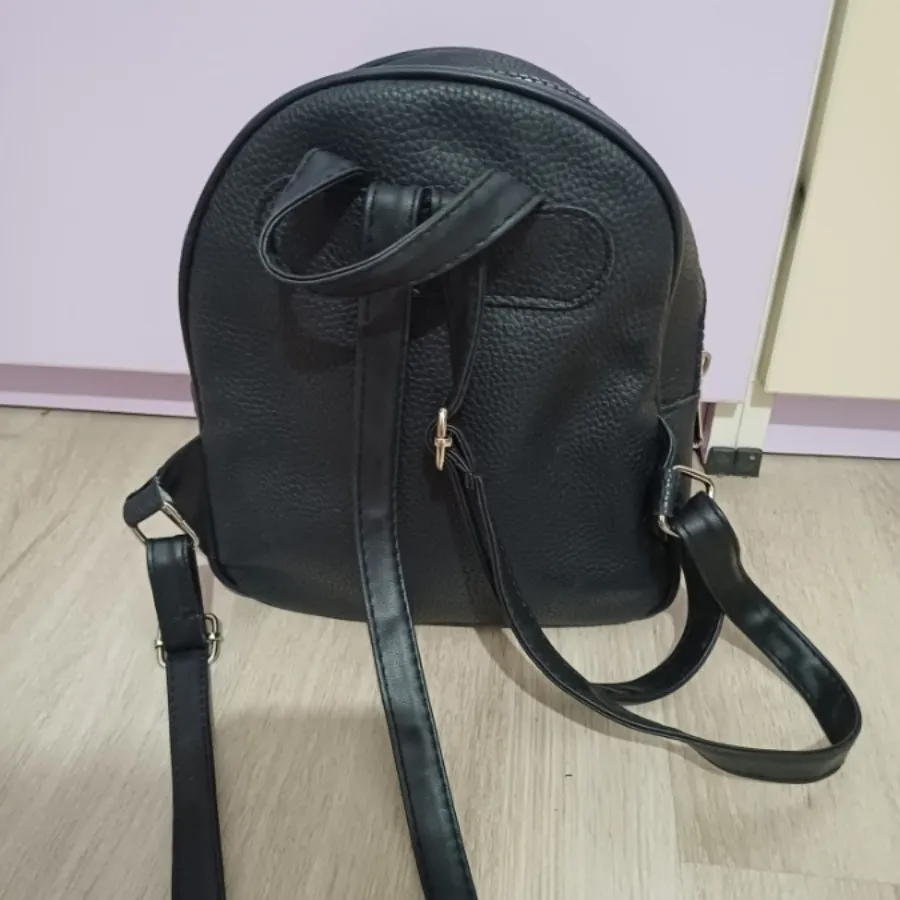 کوله پشتی مشکی