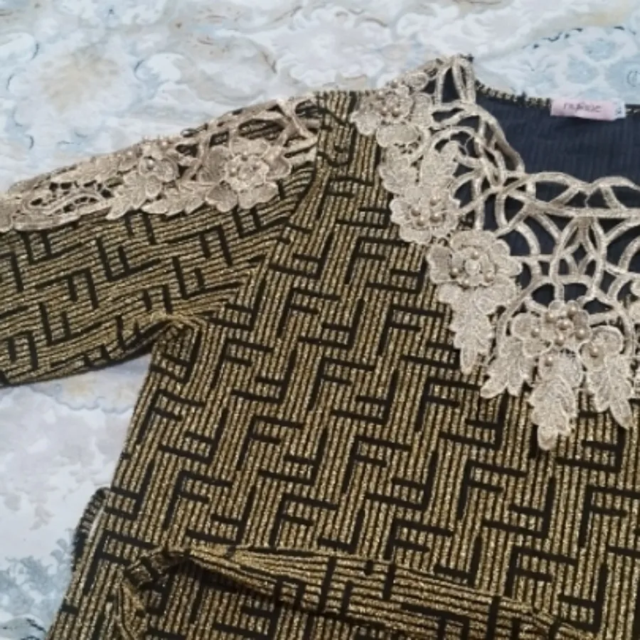 تونیک، سارافون مجلسی