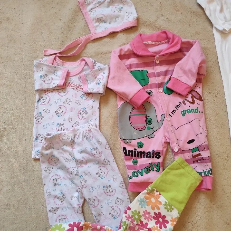 لباس بچگانه