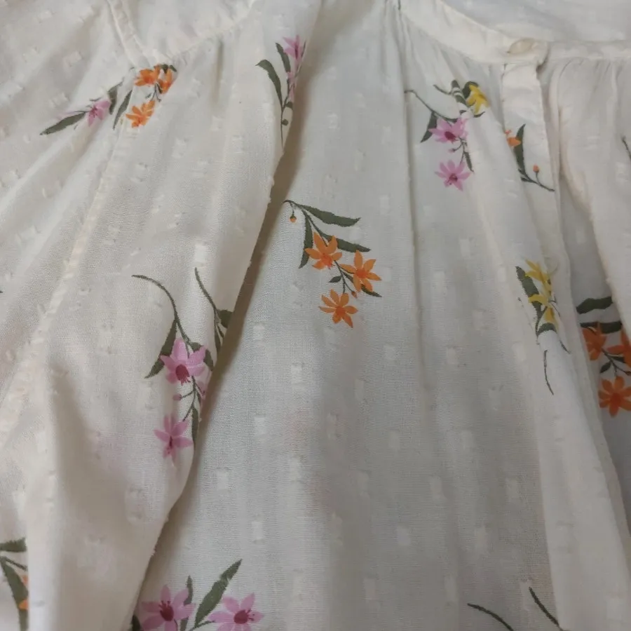 شومیز مارکدار