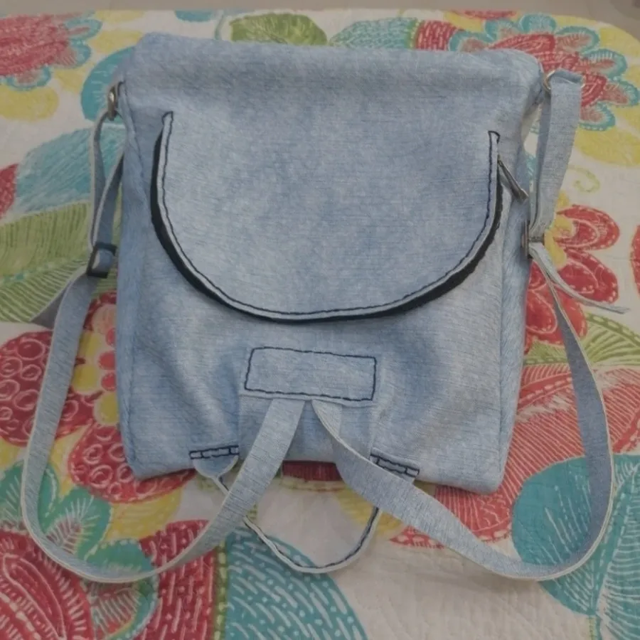 کیف کوله طرح لی