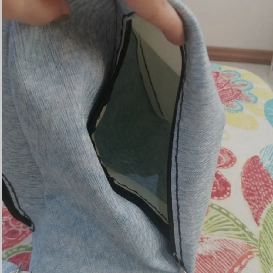 کیف کوله طرح لی