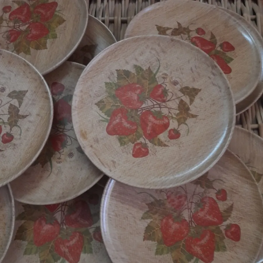 میوه خوری چوبی قدیمی