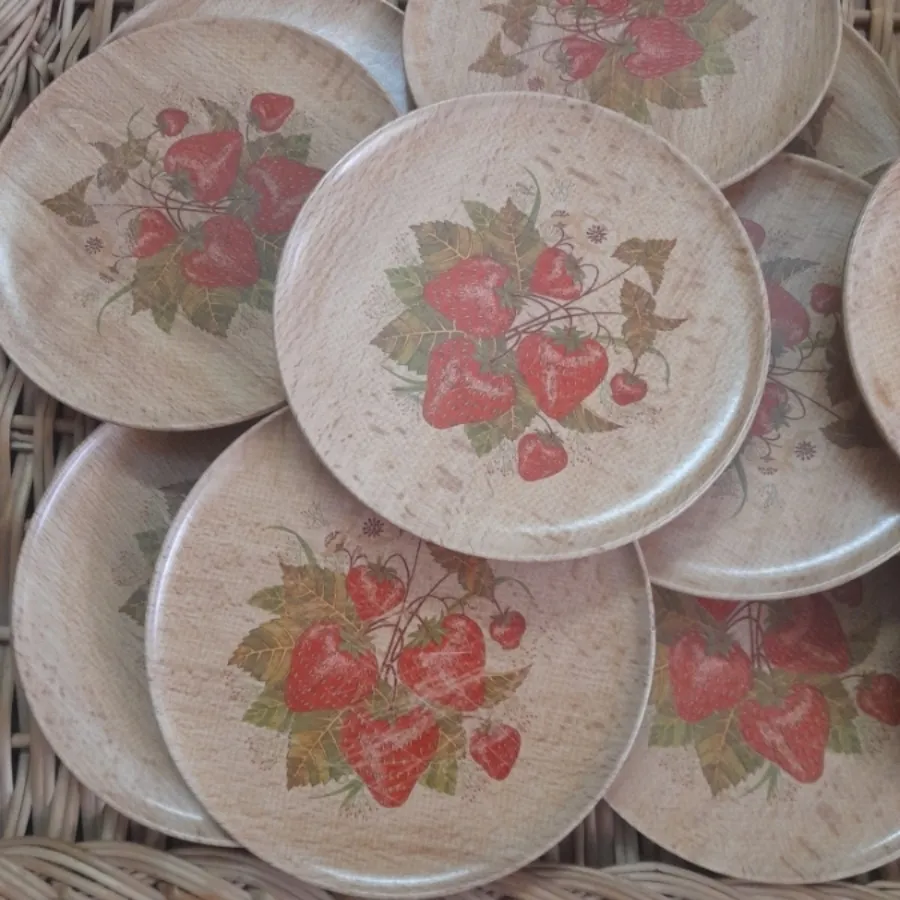 میوه خوری چوبی قدیمی