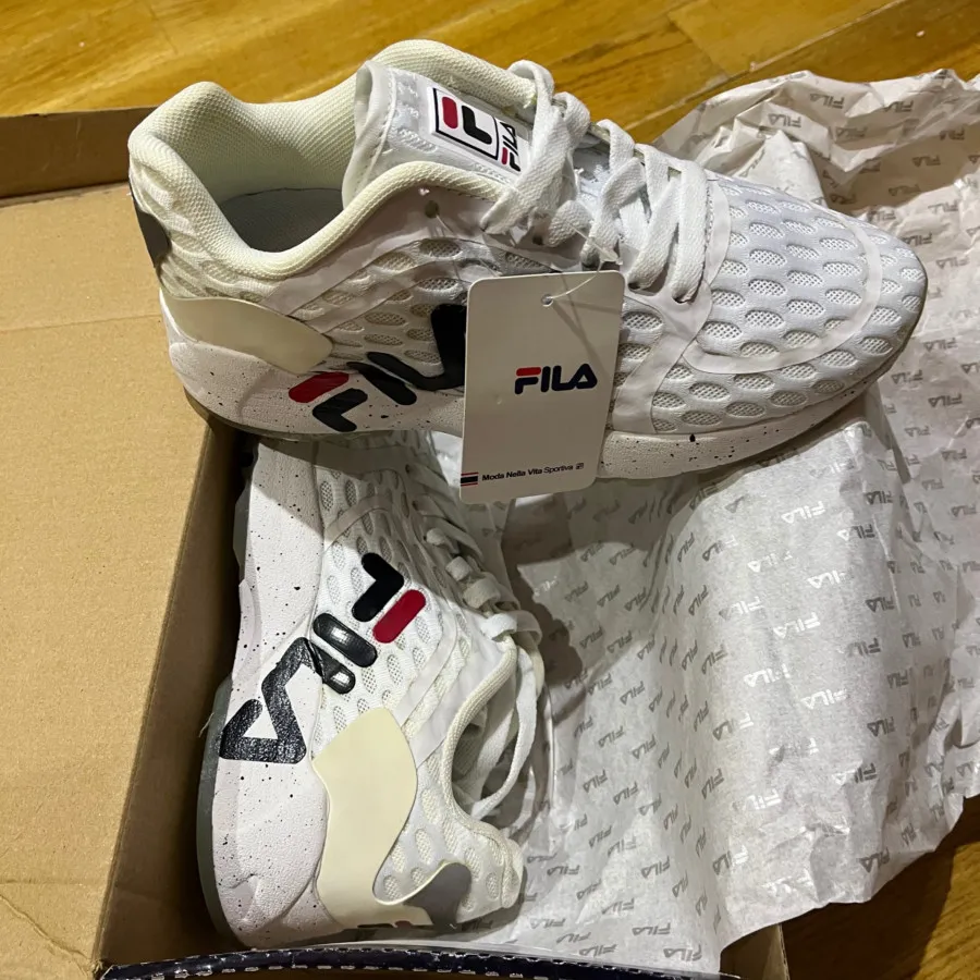 کفش مارک  FILA