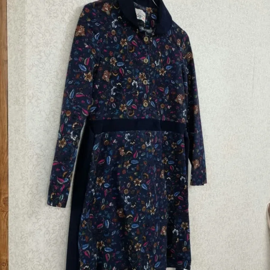 مانتو سارافون پاییزه