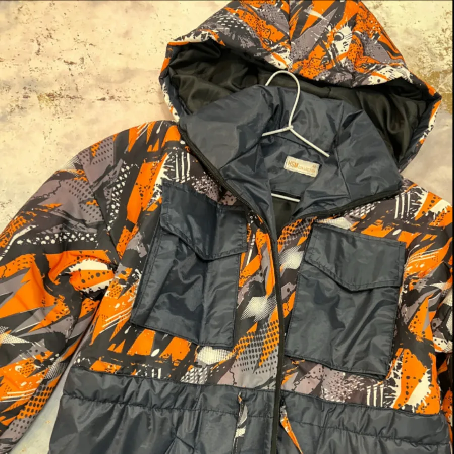 کاپشن کلاه دار