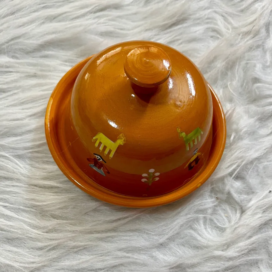 پنیر و کره خوری یزدی