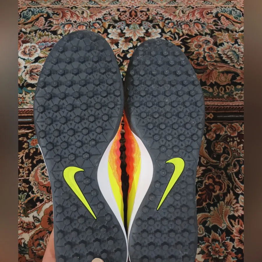 کتونی فوتسال(سالنی)نایک