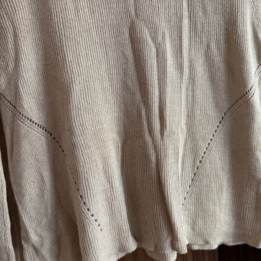 Nisan بافت کرمی گلدوزی 38