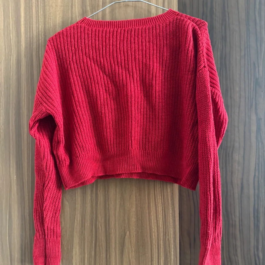 بافت قرمز فرم نیم تنه فری